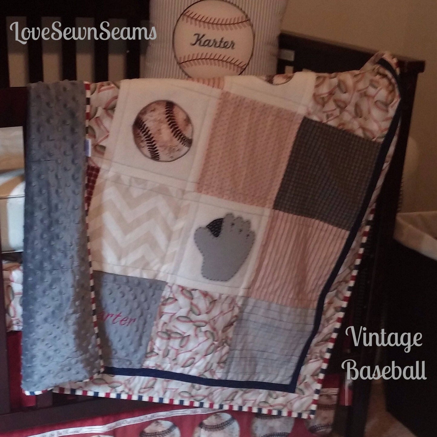 Vintage Style Baseball quilt/Baseball Nursery/Baseball/Mini Crib Set