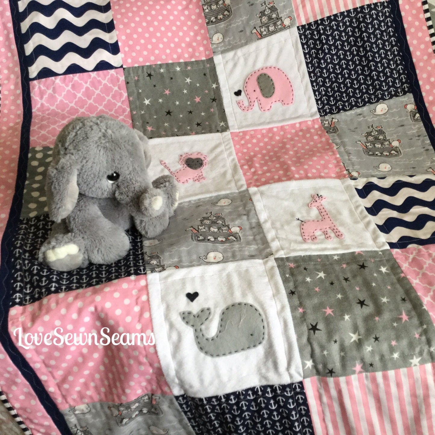 Noah’s Ark quilt/Noah’s Ark baby quilt/Animal baby quilt/Baby quilt/Giraffe baby quilt/Elephant quilt/Flags/Banner