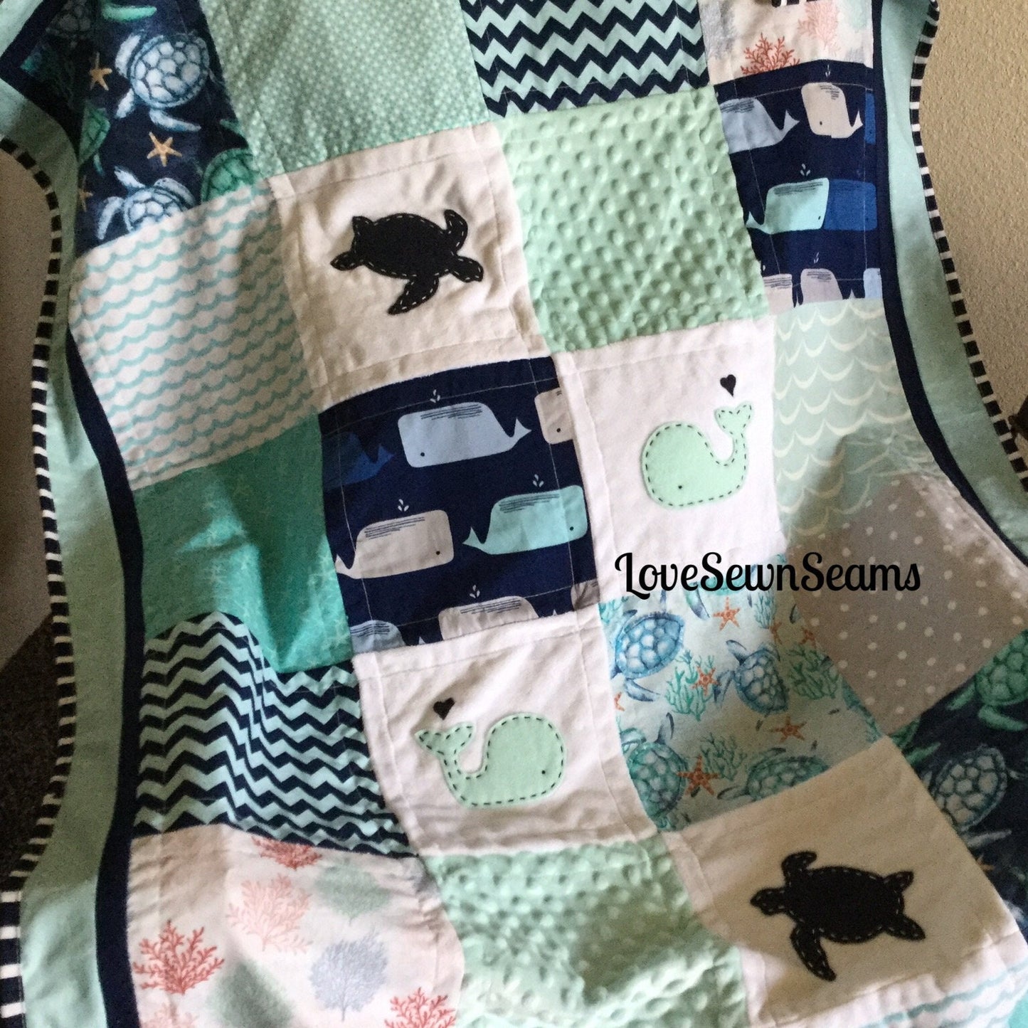 MADE TO ORDER/Sea Turtle quilt/Navy and Mint Sea Turtle baby quilt/Modern Baby quilt/Handmade quilt/Sea turtle and whale quilt