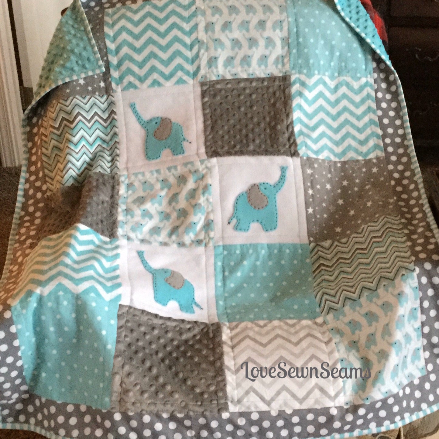 Elephant quilt/Elephant baby quilt/Elephant blanket/handmade quilt/Elephant Lovey/Baby quilts