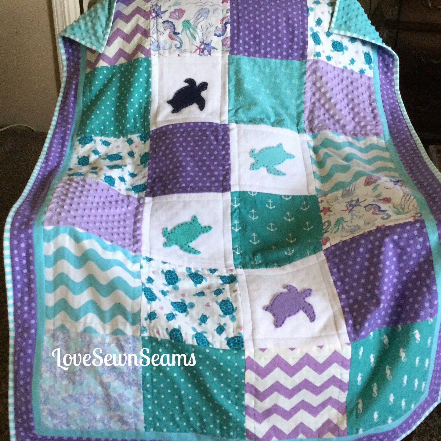 Sea turtle Quilt/Sea Turtle nursery/Baby Quilt/Coastal quilt/Baby bedding/Handmade quilt/Sea Turtle Crib bedding