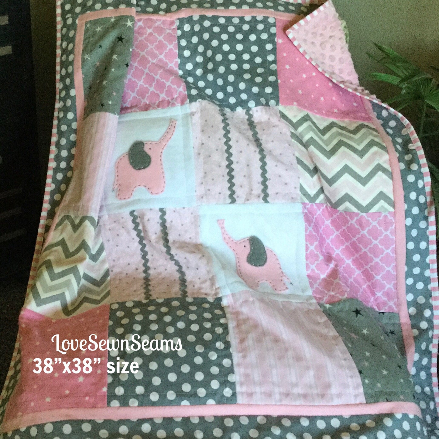 Elephant quilt/MADE to ORDER/Elephants/Pink and Gray quilt/Elephant baby quilt/Elephant nursery