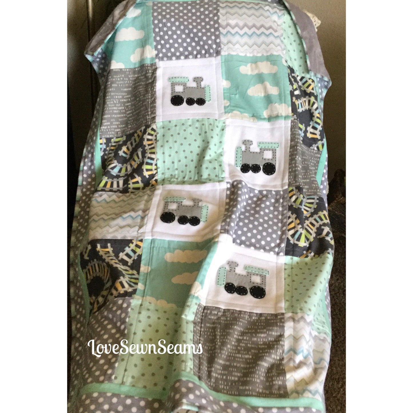 MADE TO ORDER/Train quilt/Train baby quilt/Train blanket/Trains/Train baby quilt/Modern baby quilt/Child’s quilt