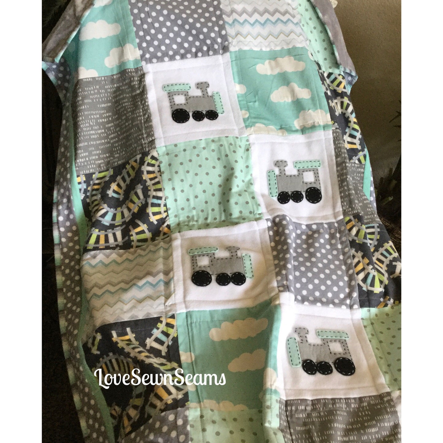 MADE TO ORDER/Train quilt/Train baby quilt/Train blanket/Trains/Train baby quilt/Modern baby quilt/Child’s quilt