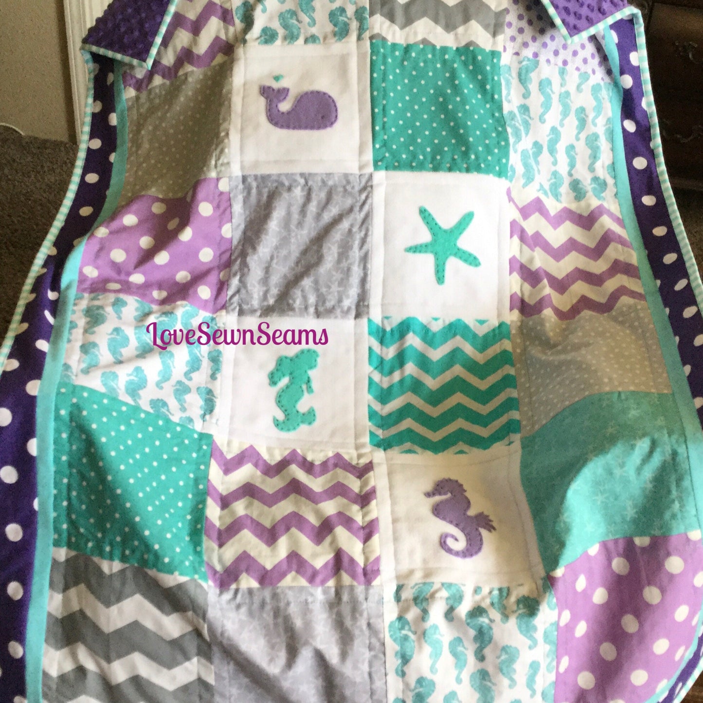MERMAID Baby Quilt/Nautical girl quilt/Seahorse quilt/Crib Size quilt/Mermaid Crib bedding