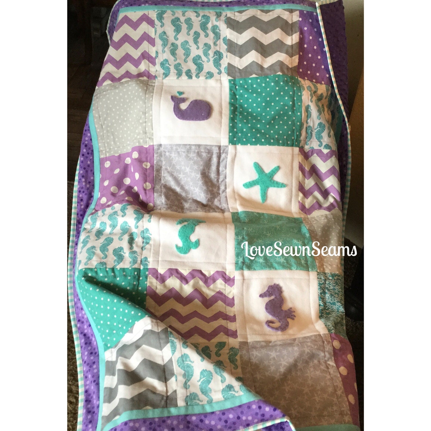 MERMAID Baby Quilt/Nautical girl quilt/Seahorse quilt/Crib Size quilt/Mermaid Crib bedding