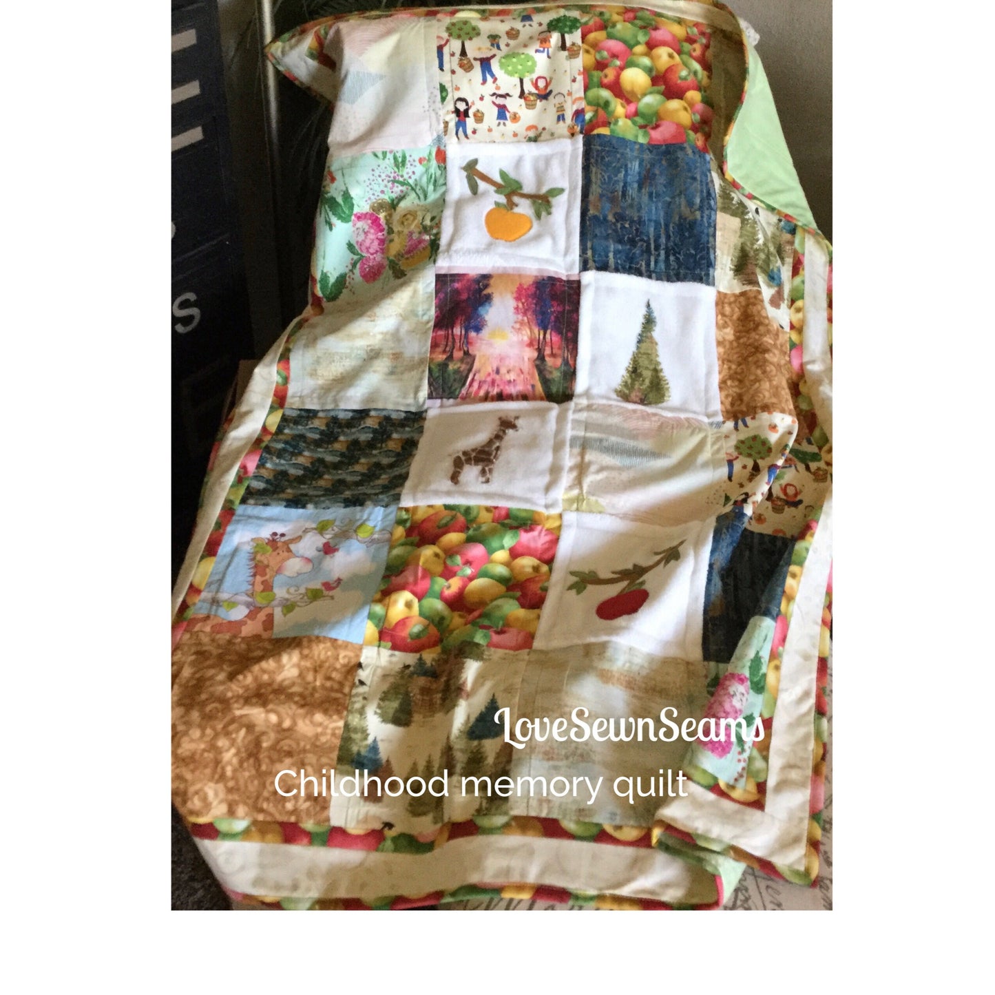 Memory Quilt/Baby clothes quilt/T-shirt quilt/Memoribilia quilt/Handmade/Clothing quilt/Life quilt