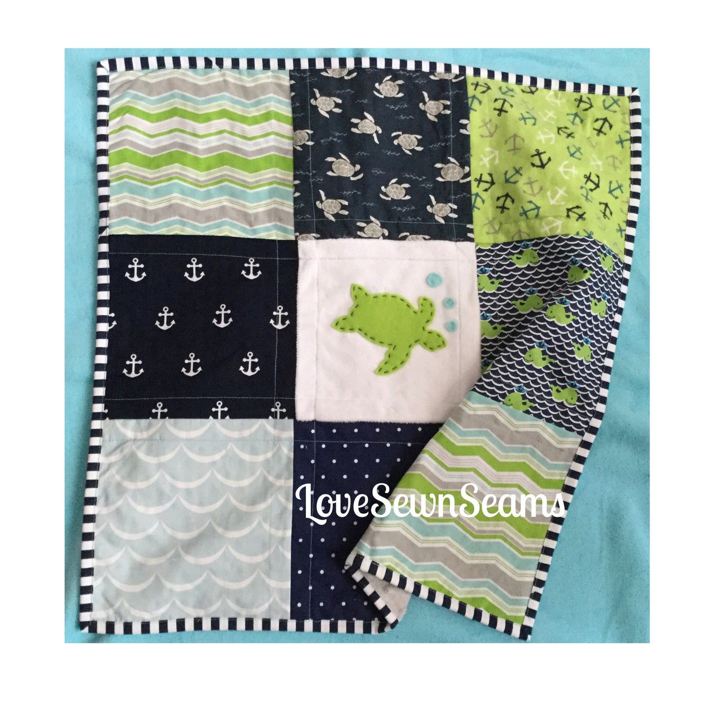Sea Turtle Quilt/Select your Minky color/Sea Turtle/Sea Turtle Nursery/Coastal quilt/Sea Turtle blanket/Baby bedding/Handmade quilt