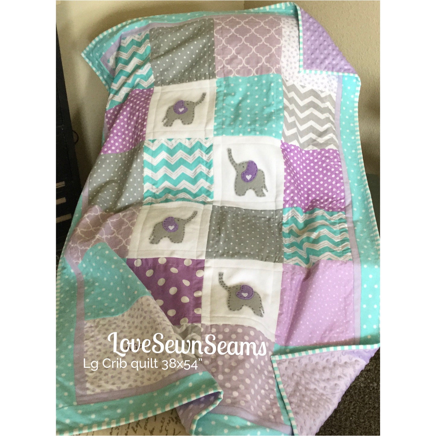 ELEPHANT QUILT/Baby quilt/Modern baby quilt/Elephant blanket/Elephant lovey