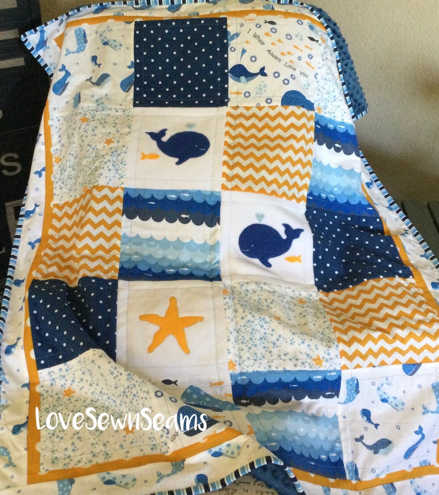 Sunshine Whale quilt/Nautical quilt/Whale quilt/Coastal Quilt/Modern baby quilt/Whale Lovey