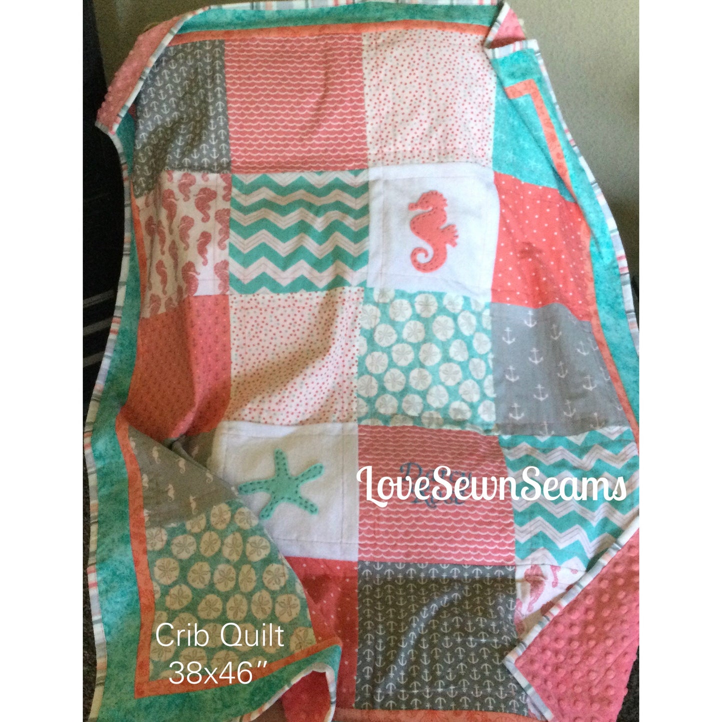 MADE TO ORDER/Baby quilt/Coastal quilt/Seahorse Quilt/Starfish/Custom Crib quilt/handmade baby quilt