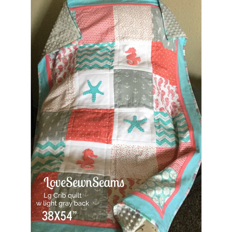 MADE TO ORDER/Baby quilt/Coastal quilt/Seahorse Quilt/Starfish/Custom Crib quilt/handmade baby quilt