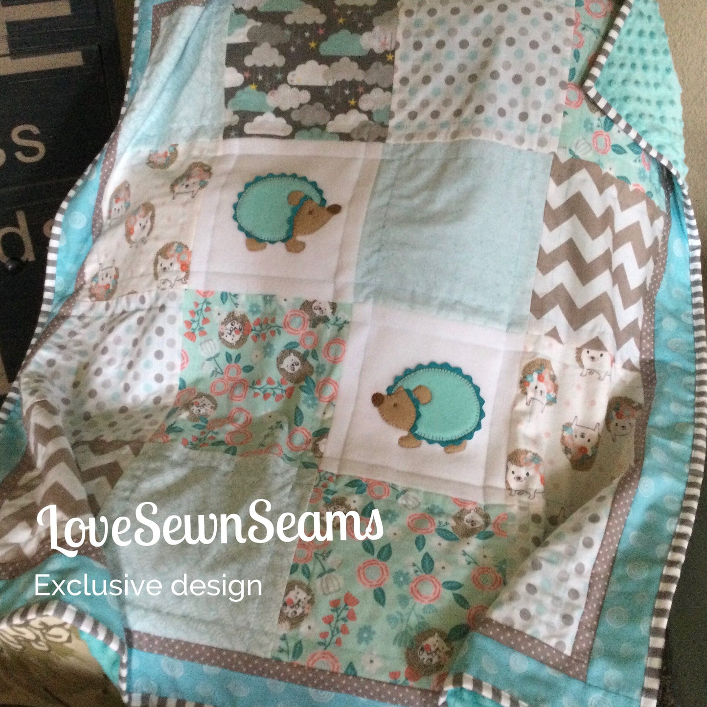 Hedgehog quilt/Hedgehog baby quilt/Hedgehog/Baby quilt/Modern baby quilt