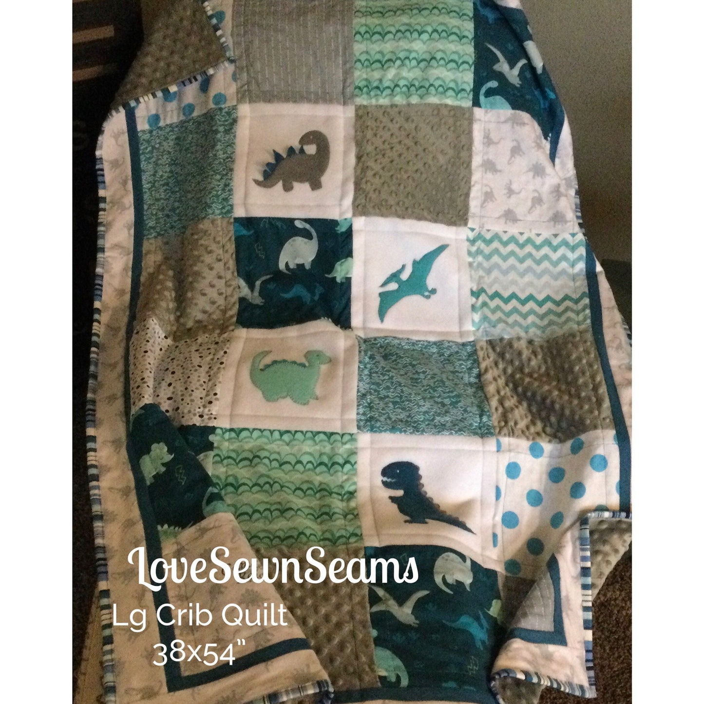 MADE TO ORDER/Dino Quilt/Dinosaur baby quilt/dinosaur quilt/T-Rex quilt/Baby quilt/Dino Lovey/Crib guard