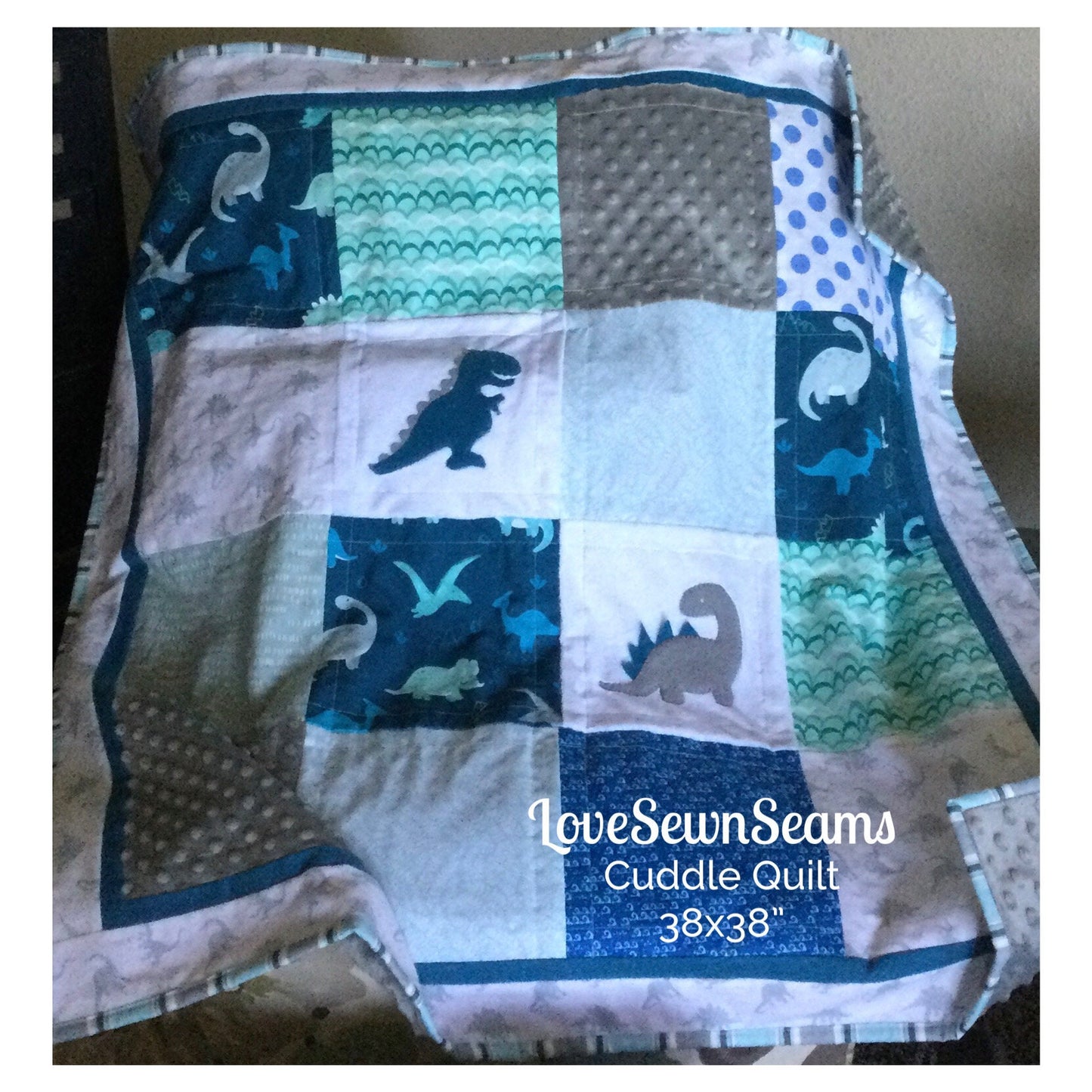 MADE TO ORDER/Dino Quilt/Dinosaur baby quilt/dinosaur quilt/T-Rex quilt/Baby quilt/Dino Lovey/Crib guard