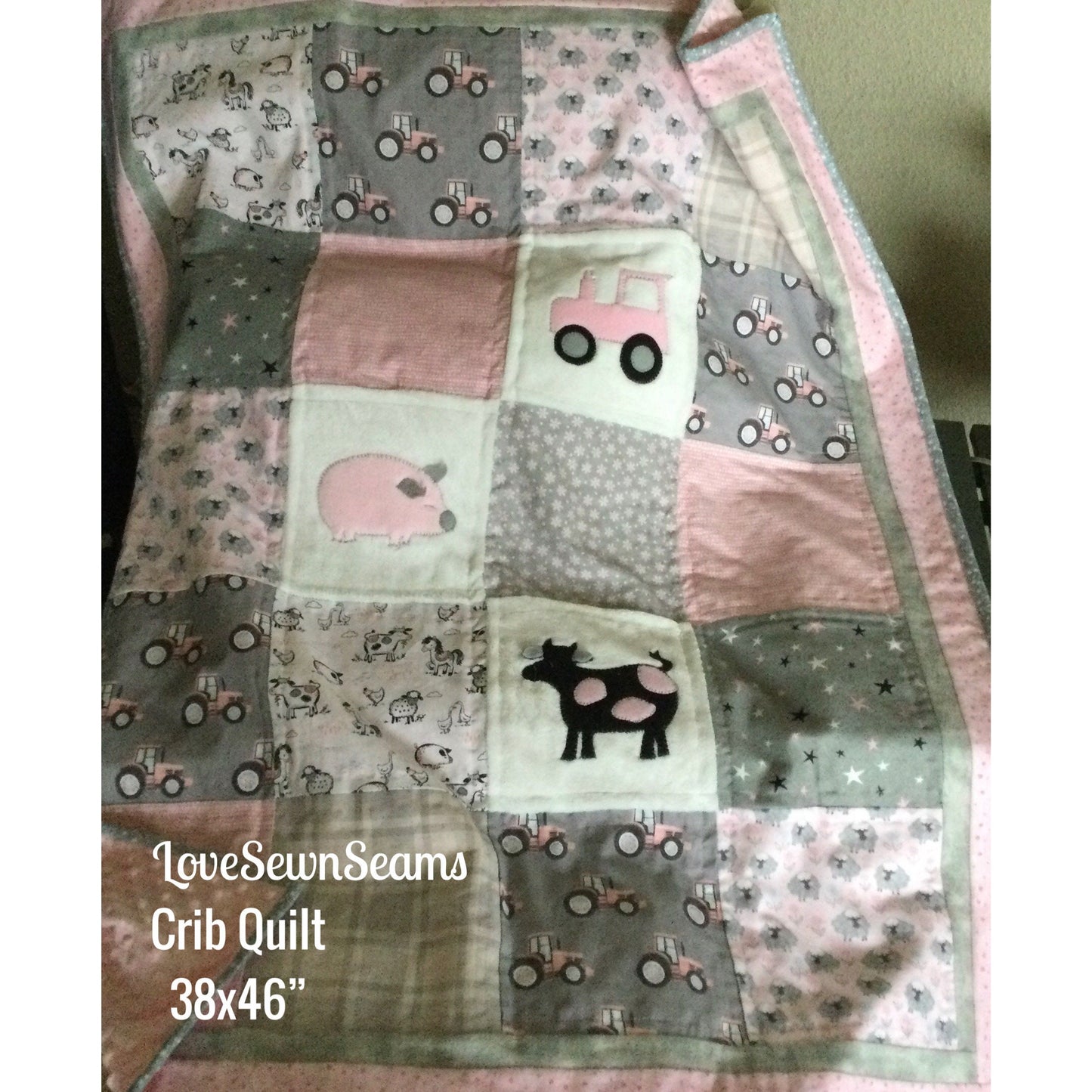 Farm Quilt/Twin quilt/Barnyard quilt/Pink Tractor Quilt/Crib quilt/Appliqué quilt