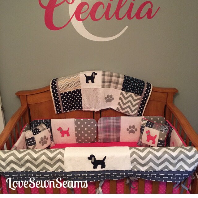 Puppy quilt/Paw Quilt/Dog lover quilt/Labrador quilt/Baby quilt/Can be personalized w your breed
