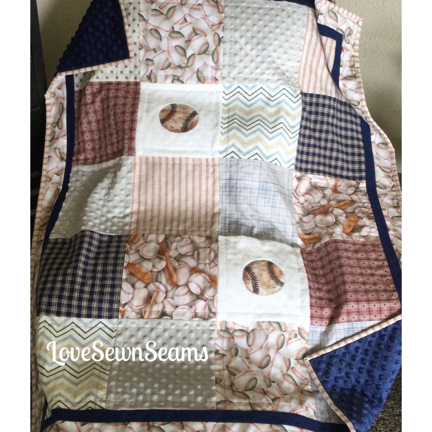 Vintage Style Baseball quilt/Baseball Nursery/Baseball/Mini Crib Set