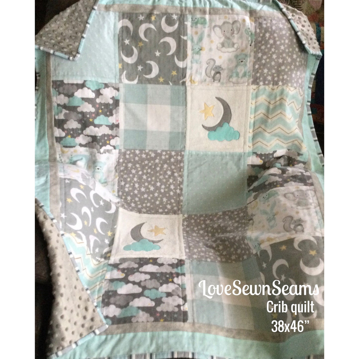 MADE TO ORDER/Moon and Star Quilt/Baby Quilt/Sleepy Quilt/Modern Baby Quilt/Appliqué Quilt