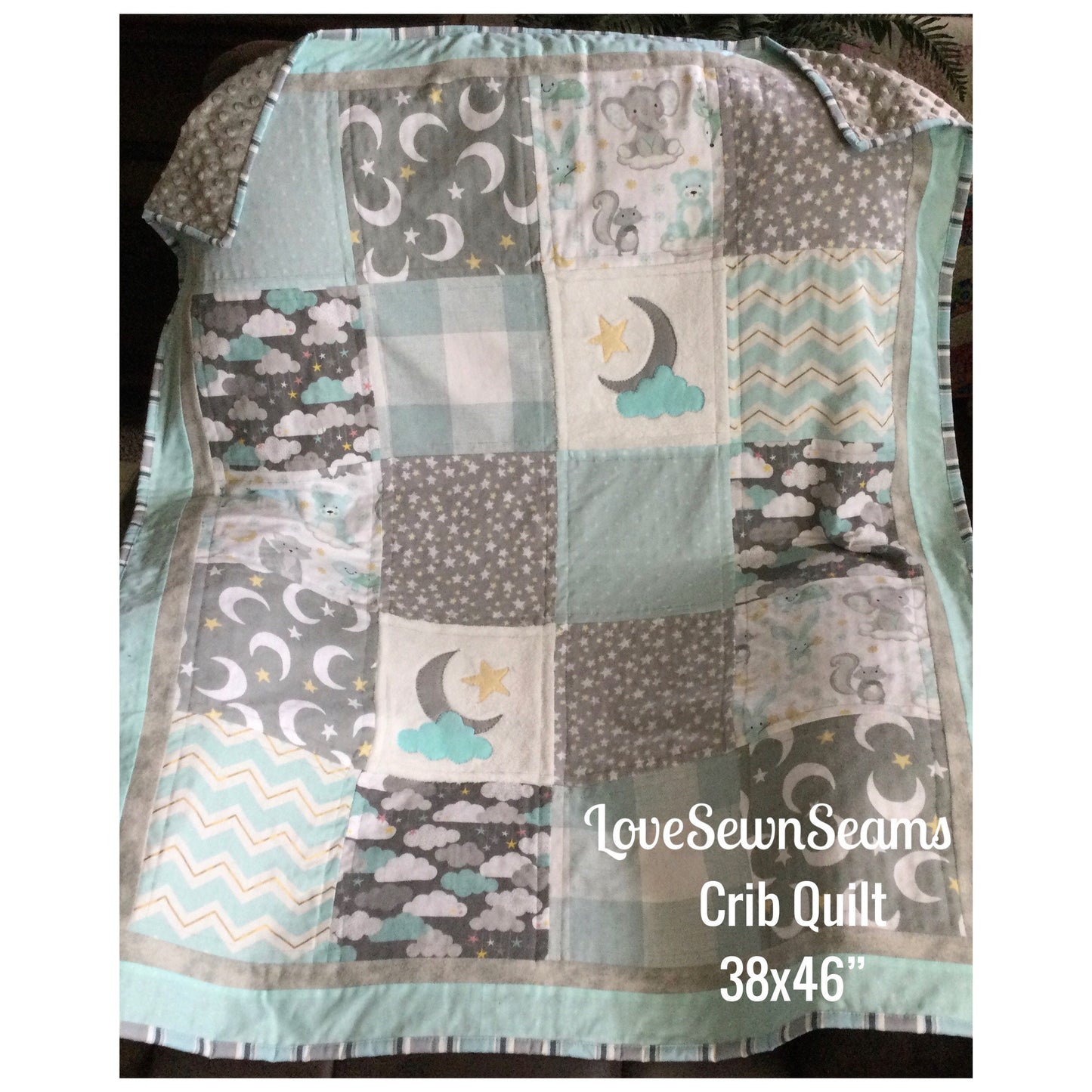 MADE TO ORDER/Moon and Star Quilt/Baby Quilt/Sleepy Quilt/Modern Baby Quilt/Appliqué Quilt