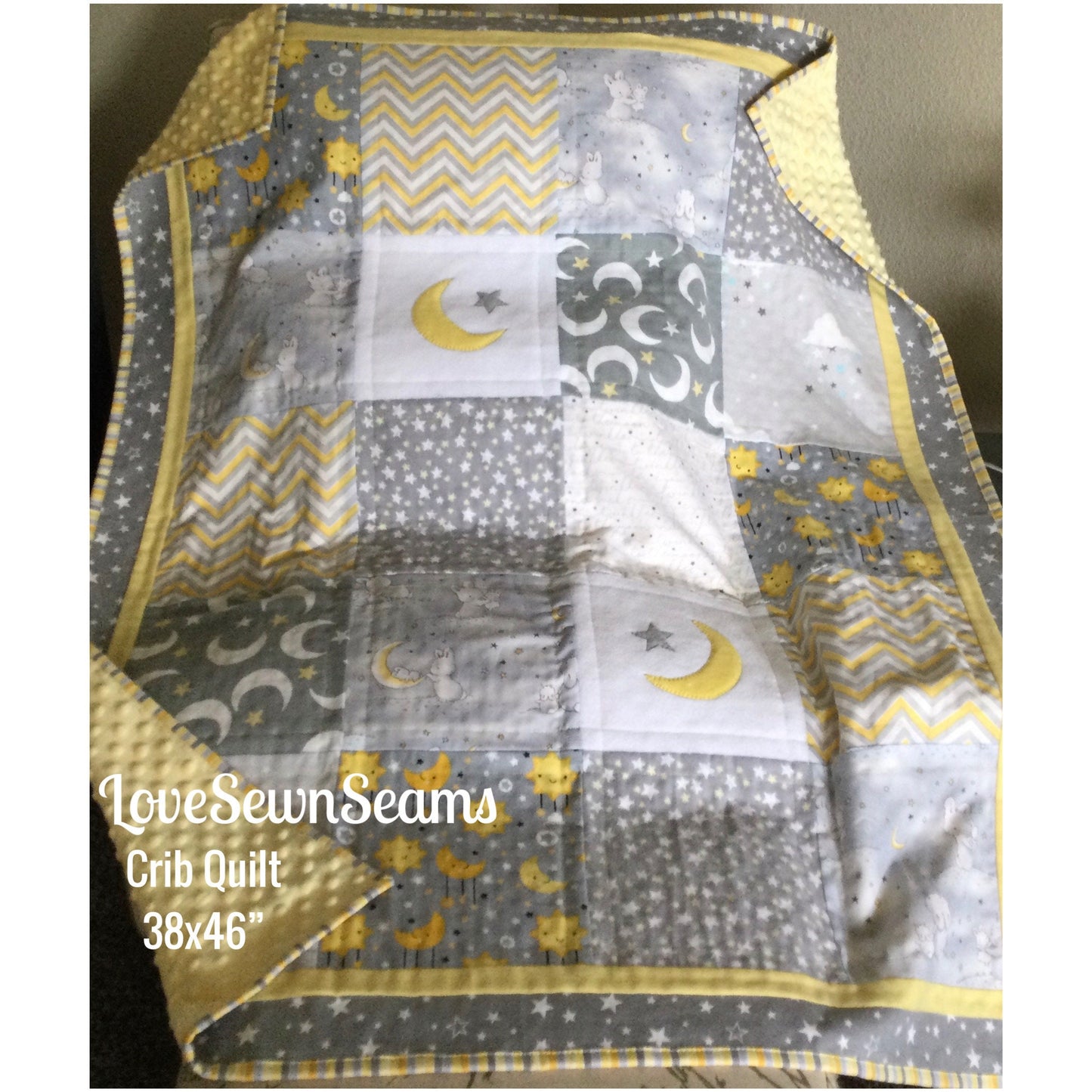 Moon and Star quilt/Neutral baby quilt/Handmade child quilt/Appliquéd quilt