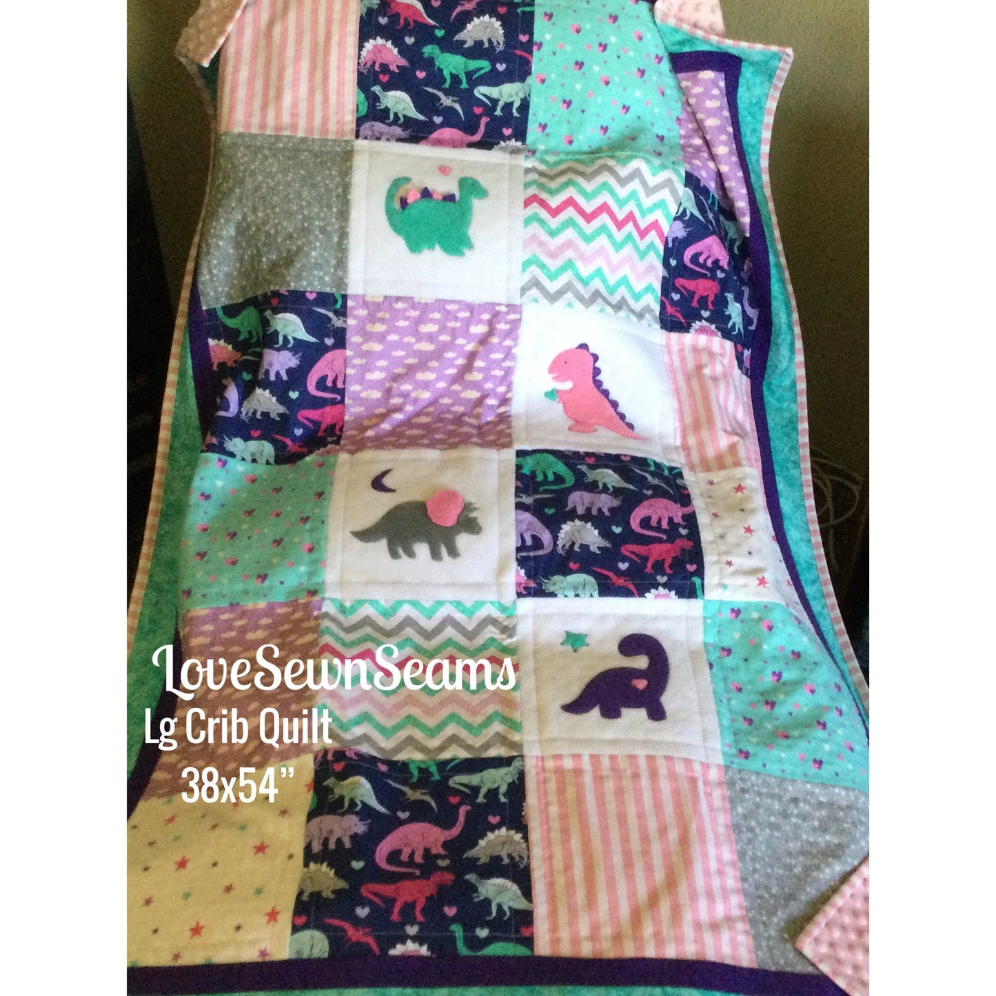 Adorable Dinosaur Quilt/Dinosaur lovey/Dinosaur/Dino quilt/Modern baby quilt/Handmade quilt