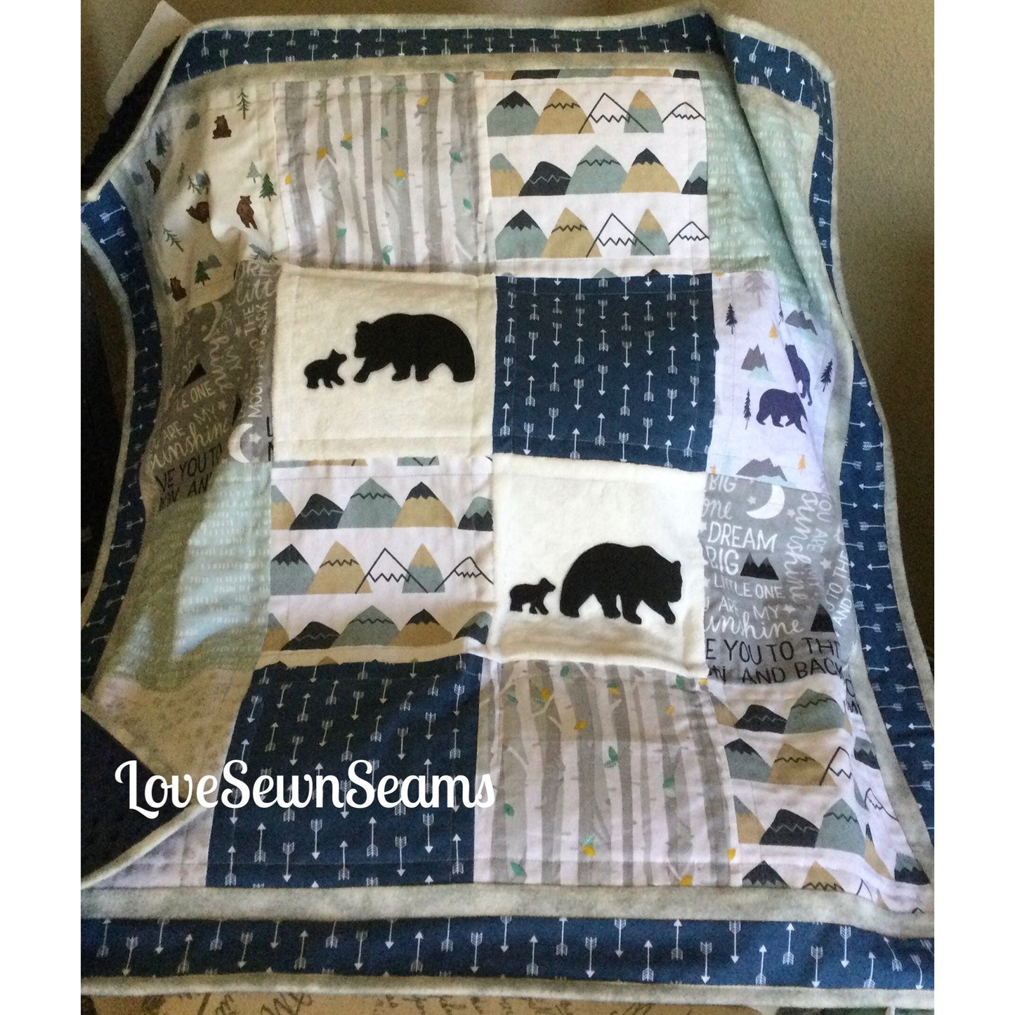 Woodland quilt/Bear baby quilt/Forest quilt/Mountain quilt