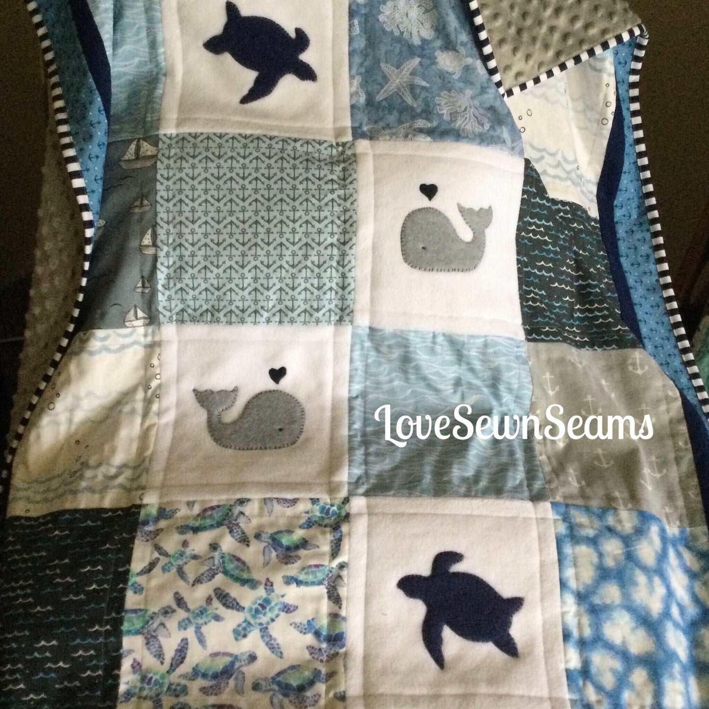 Sea turtle quilt/Sea turtle security blanket/Keepsake quilt/Personalized quilt/Handmade in USA/Many size options