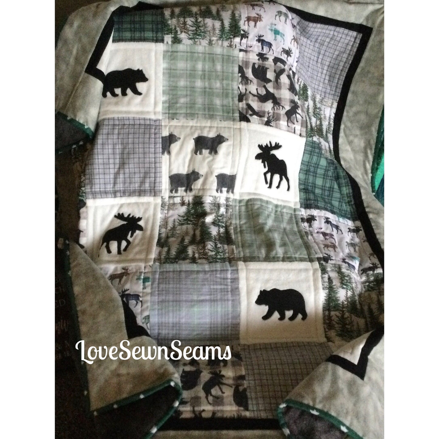 Woodland quilt/Bear Moose quilt/Wilderness quilt/Cabin Quilt/Lodge quilt