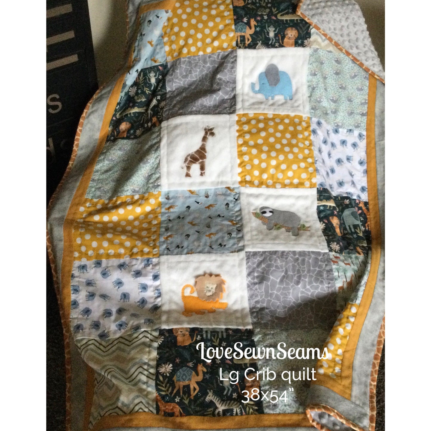 MADE TO ORDER/Crib to Twin sizes/Animal quilt/Sloth quilt/Jungle animal quilt/Giraffe Quilt/Elephant quilt