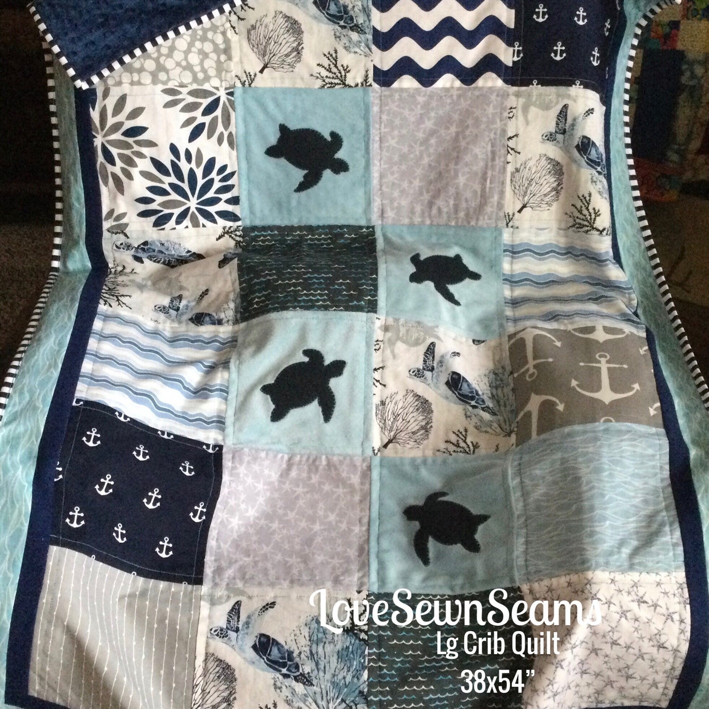 Sea Turtle baby quilt/Modern Sea Turtle quilt/Coastal quilt//Sea Turtle/Minky quilt