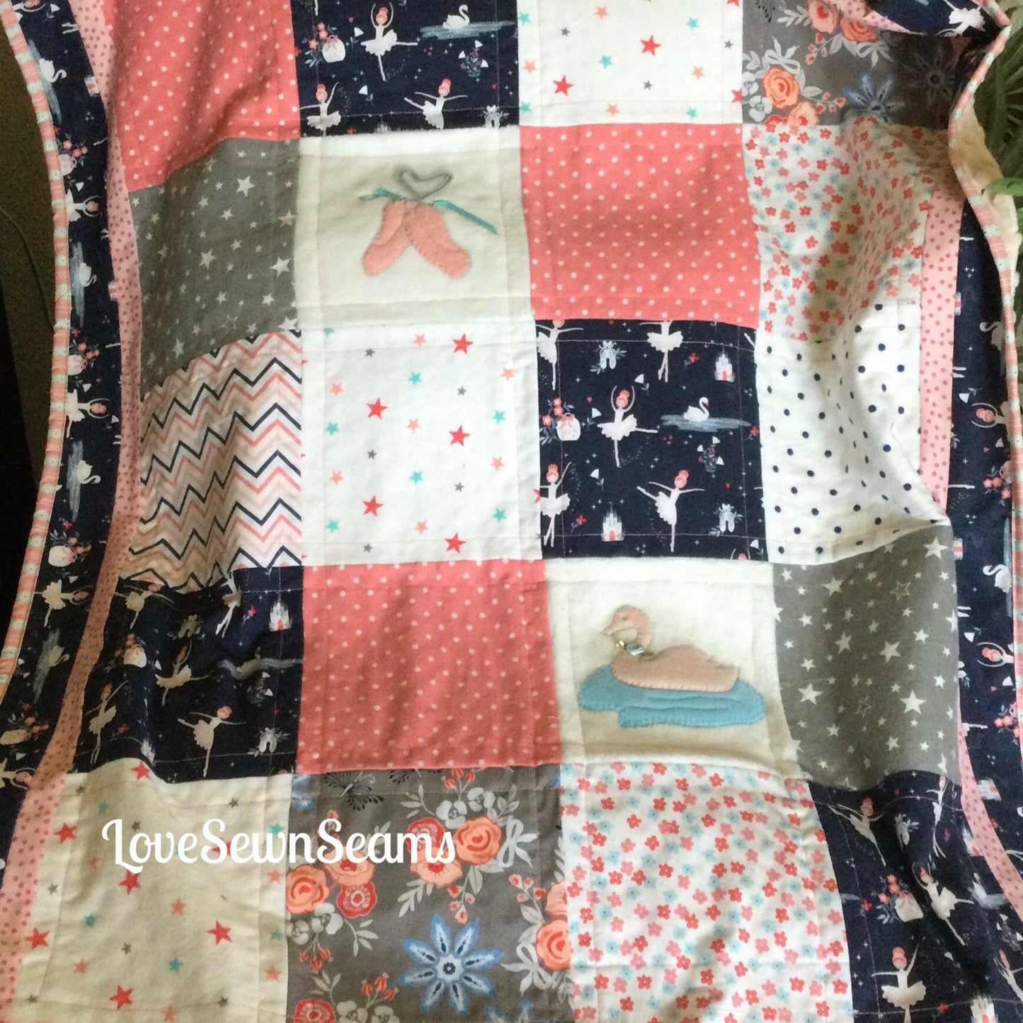 Ballerina quilt/Ballerina/Dancing quilt/On your toes quilt/Ballet quilt/Swan Song quilt/Princess quilt