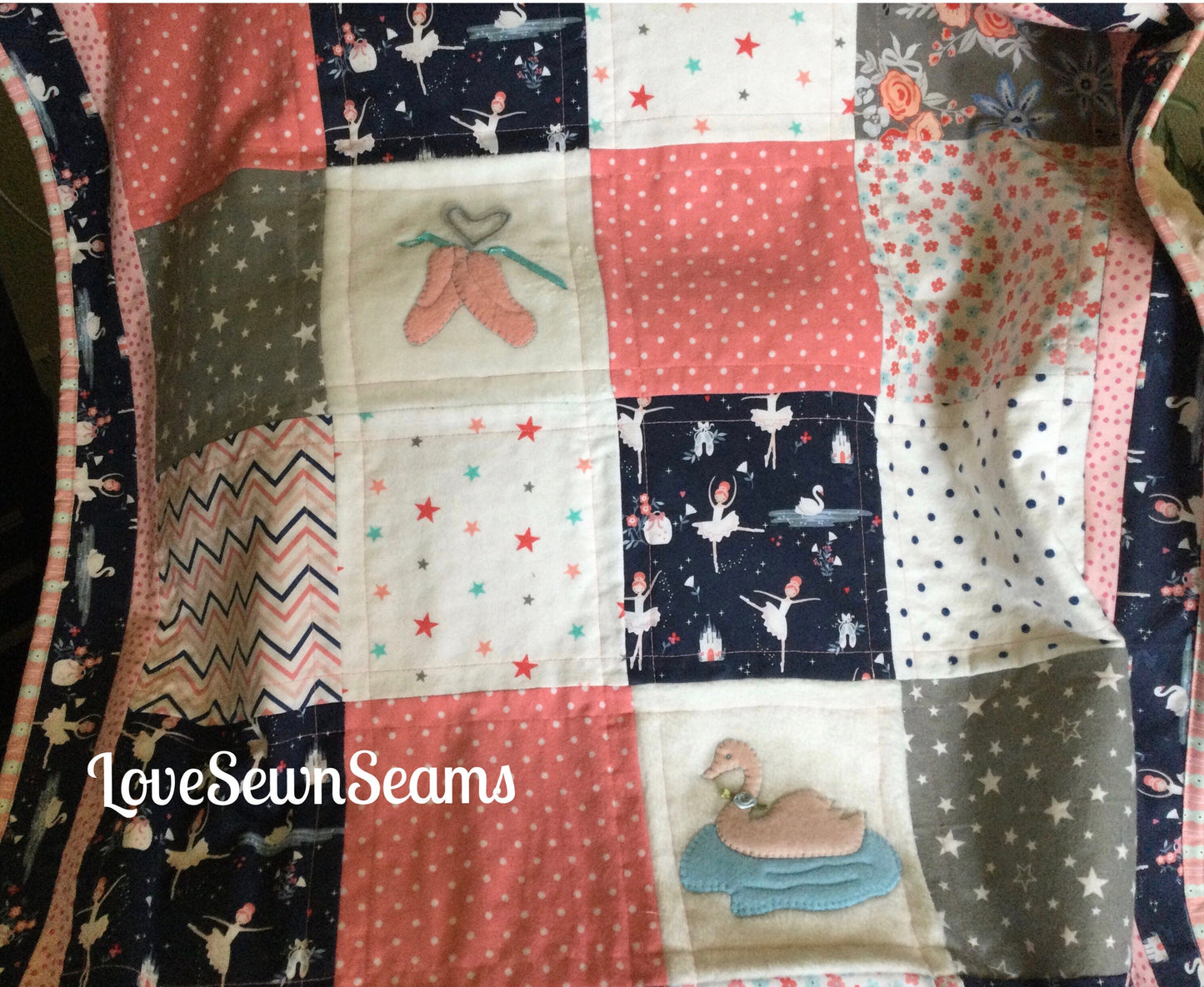 Ballerina quilt/Ballerina/Dancing quilt/On your toes quilt/Ballet quilt/Swan Song quilt/Princess quilt