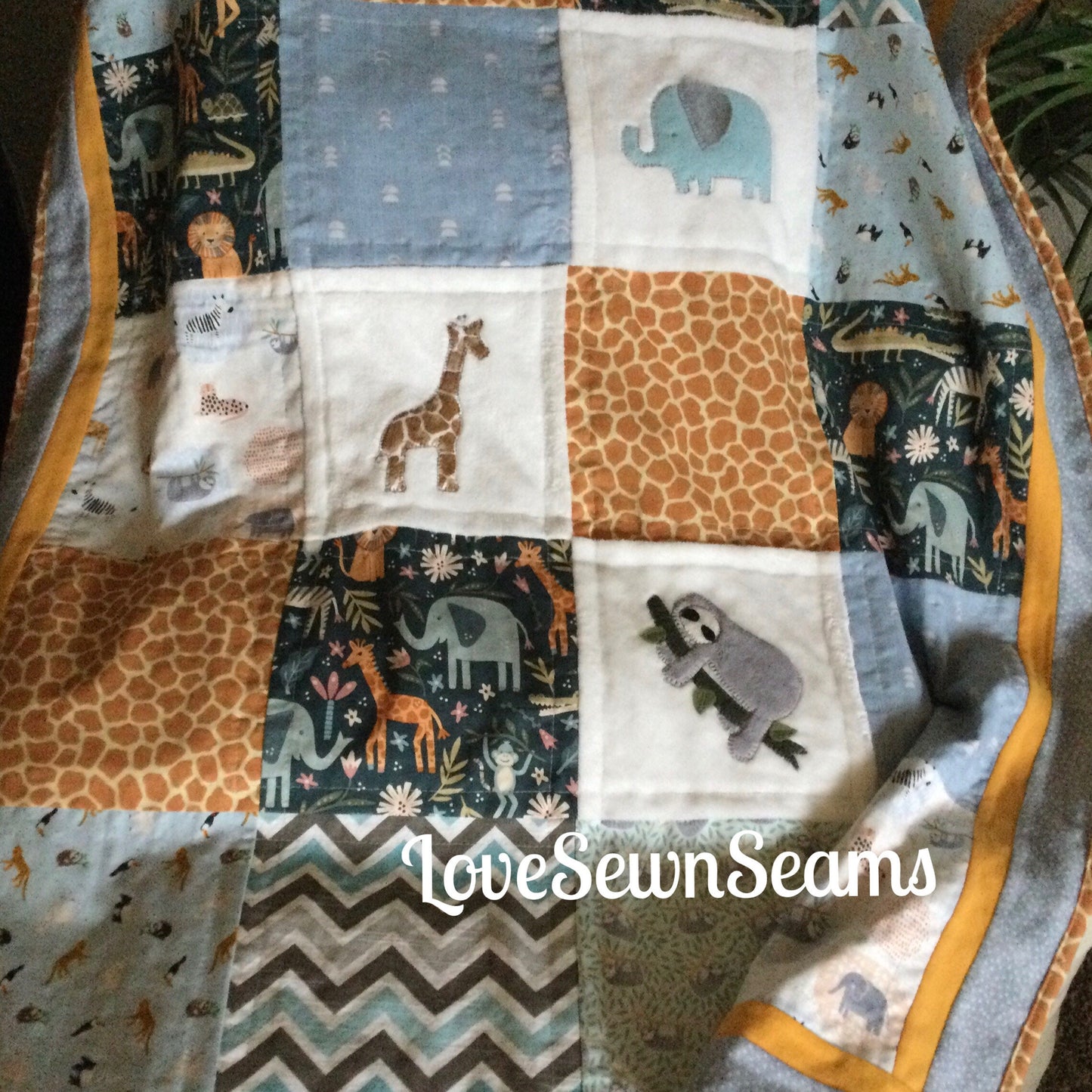 MADE TO ORDER/Crib to Twin sizes/Animal quilt/Sloth quilt/Jungle animal quilt/Giraffe Quilt/Elephant quilt