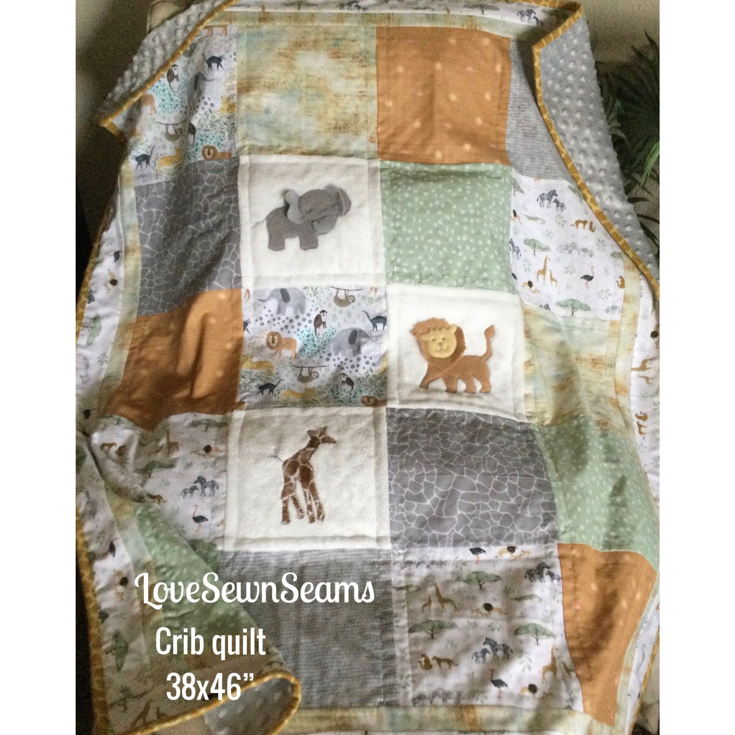 Animal quilt/Lion quilt/Elephant quilt/Jungle animals/Animal baby quilt