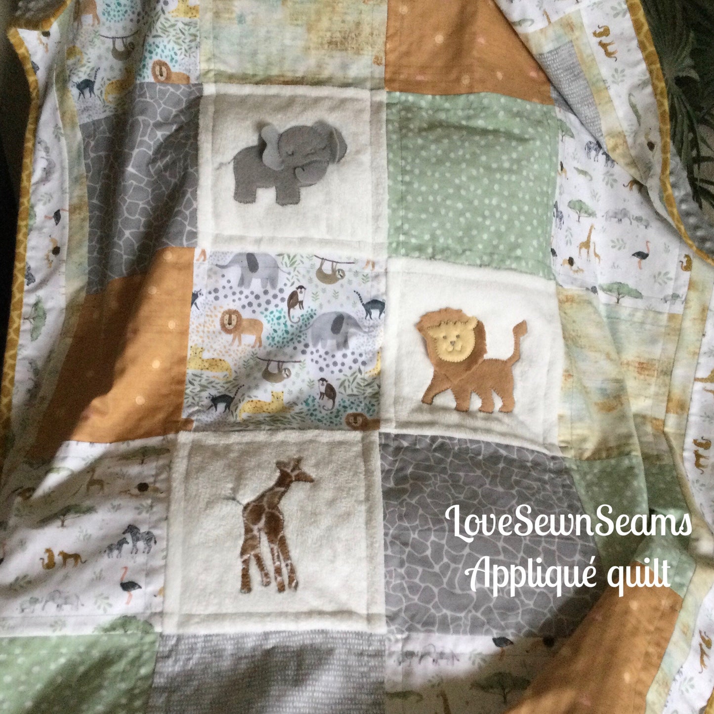 Animal quilt/Lion quilt/Elephant quilt/Jungle animals/Animal baby quilt