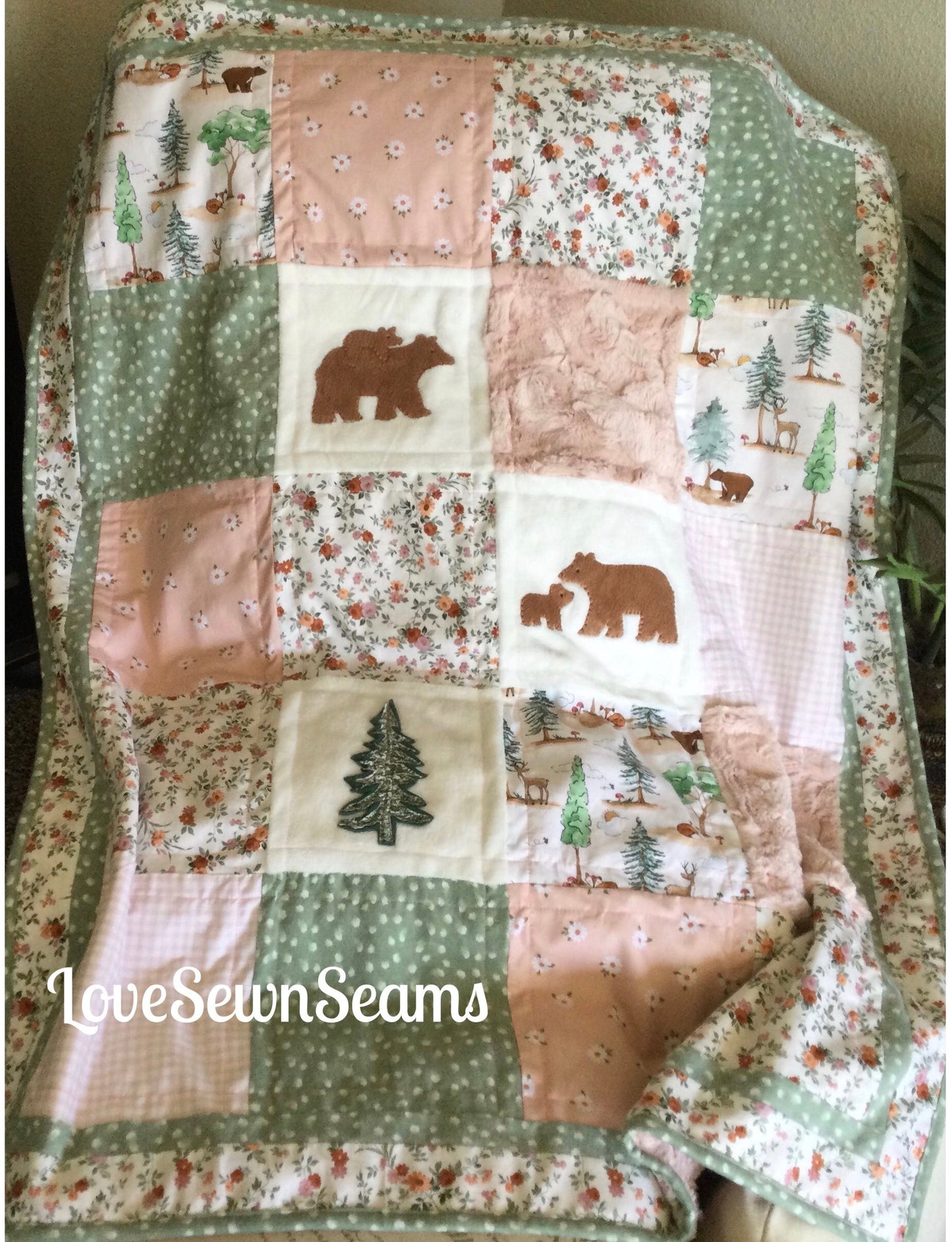 Sage & Blush Woodland quilt/Made to order/Nature quilt/Woodland/Handmade in USA/crib sheet option