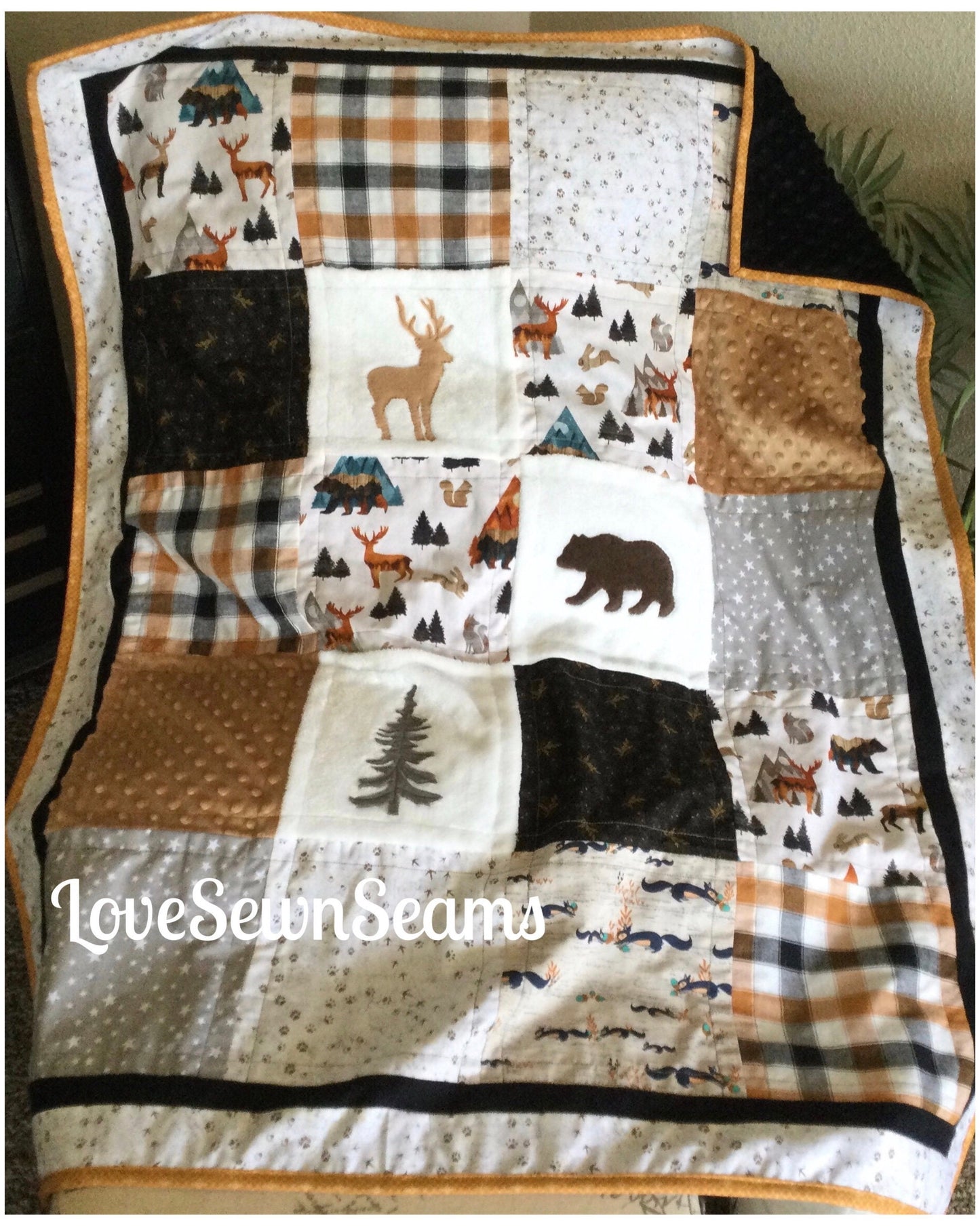 Wilderness quilt in Caramel and gray/Nature Quilt/Lodge quilt/Woodland quilt/