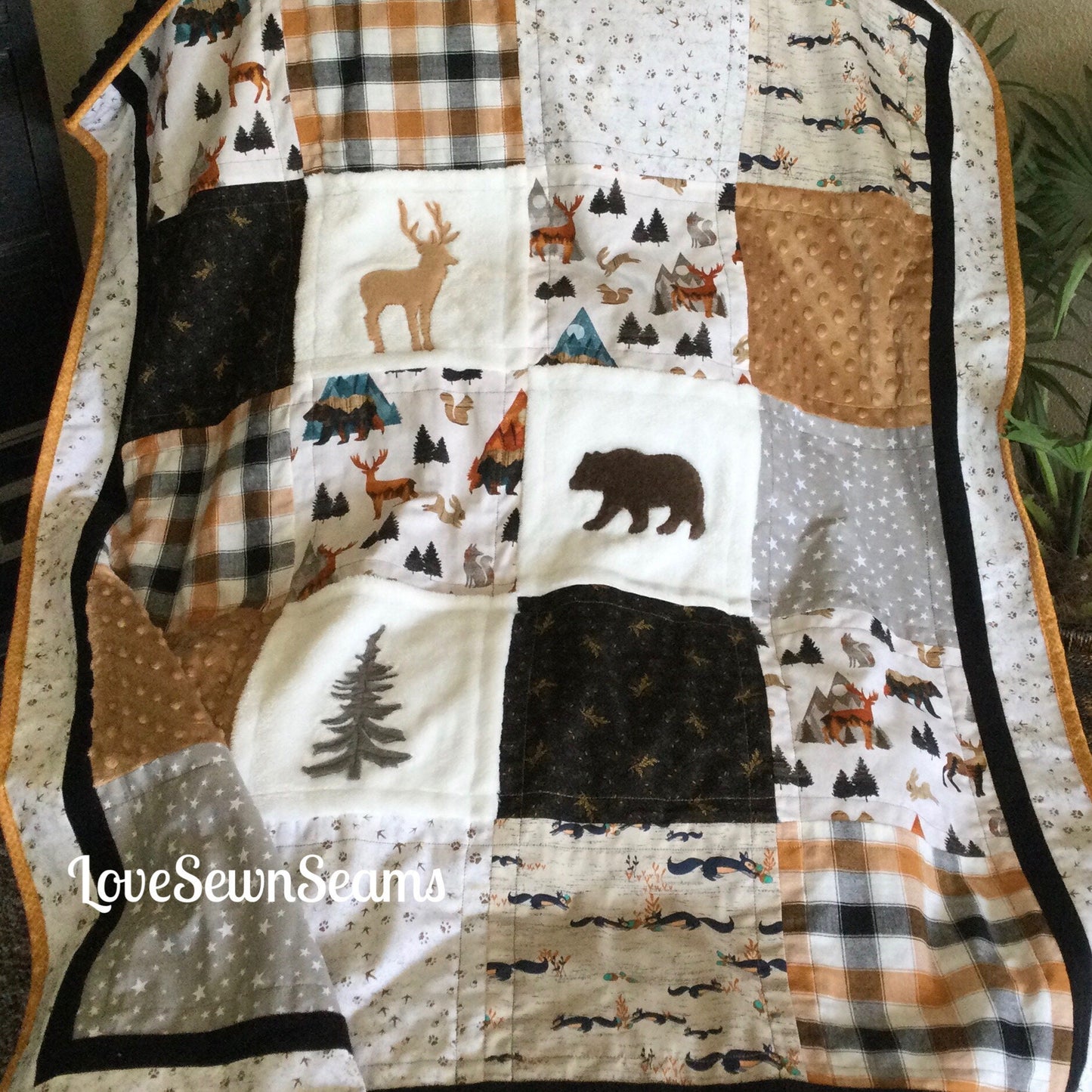 Wilderness quilt in Caramel and gray/Nature Quilt/Lodge quilt/Woodland quilt/