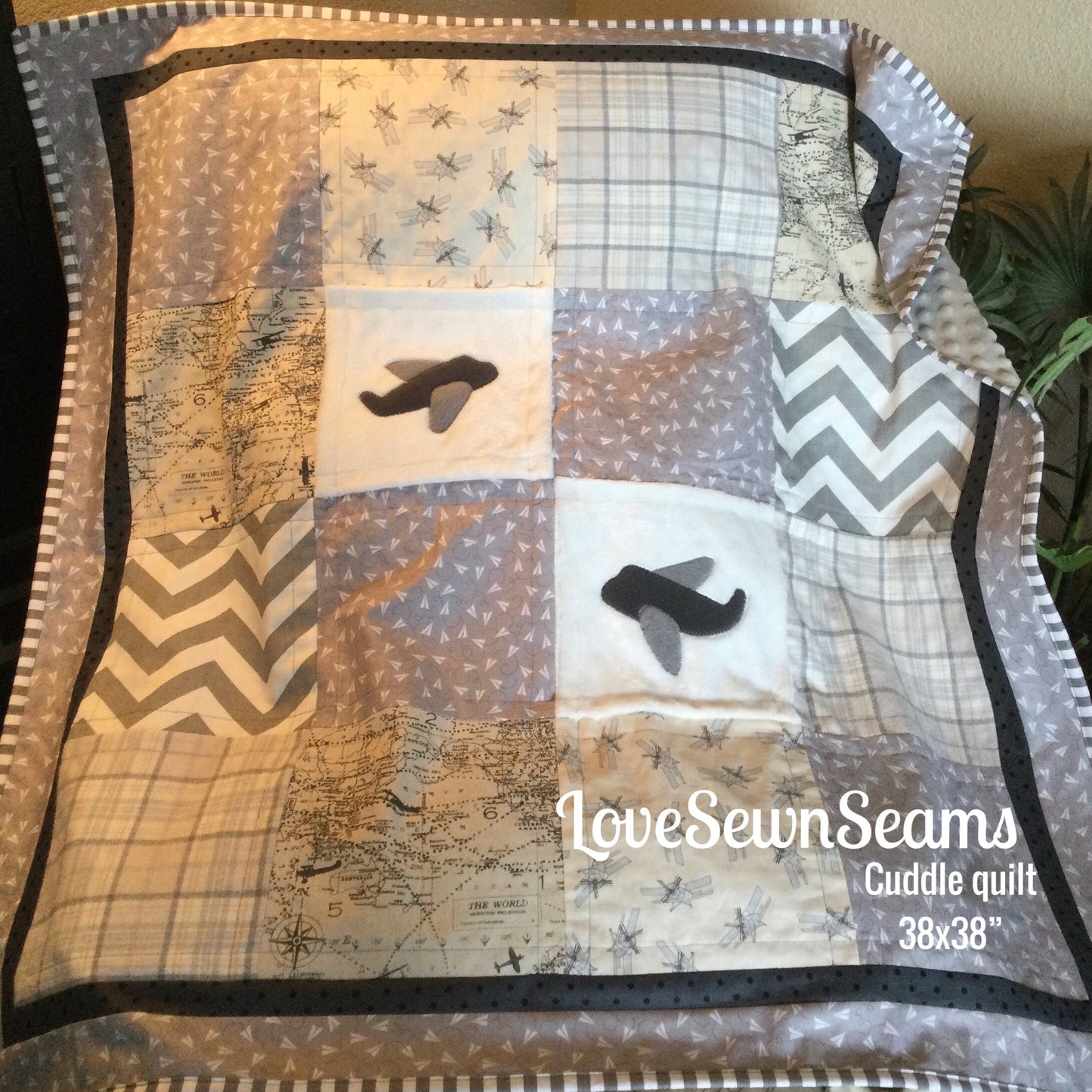 Airplane Quilt/Vintage Airplane quilt/comfort quilt/Baby quilt/Cuddle quilt