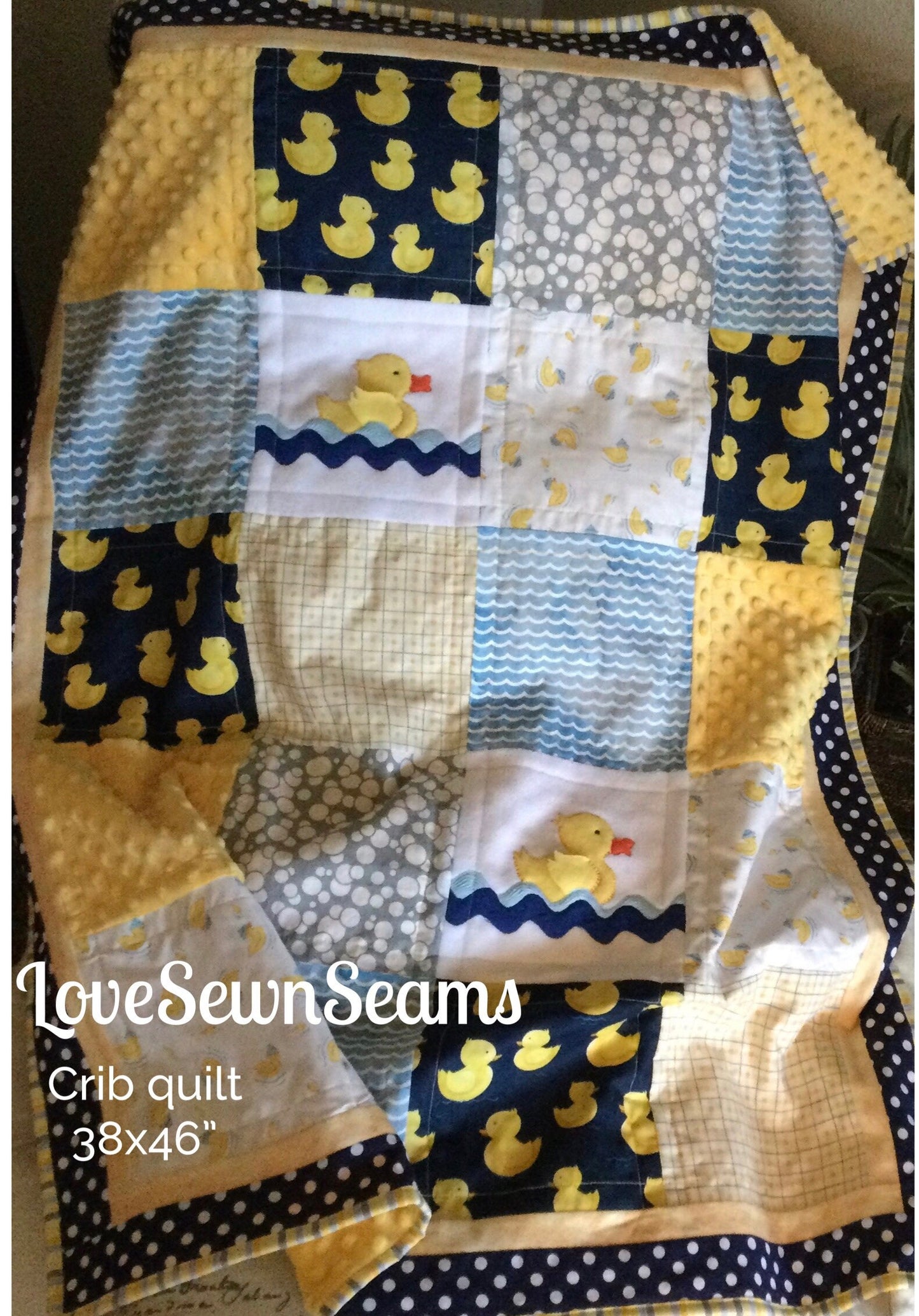 Ducky quilt/Duck quilt/Yellow ducks/modern baby quilt/Baby quilt/Lovey-mini quilt