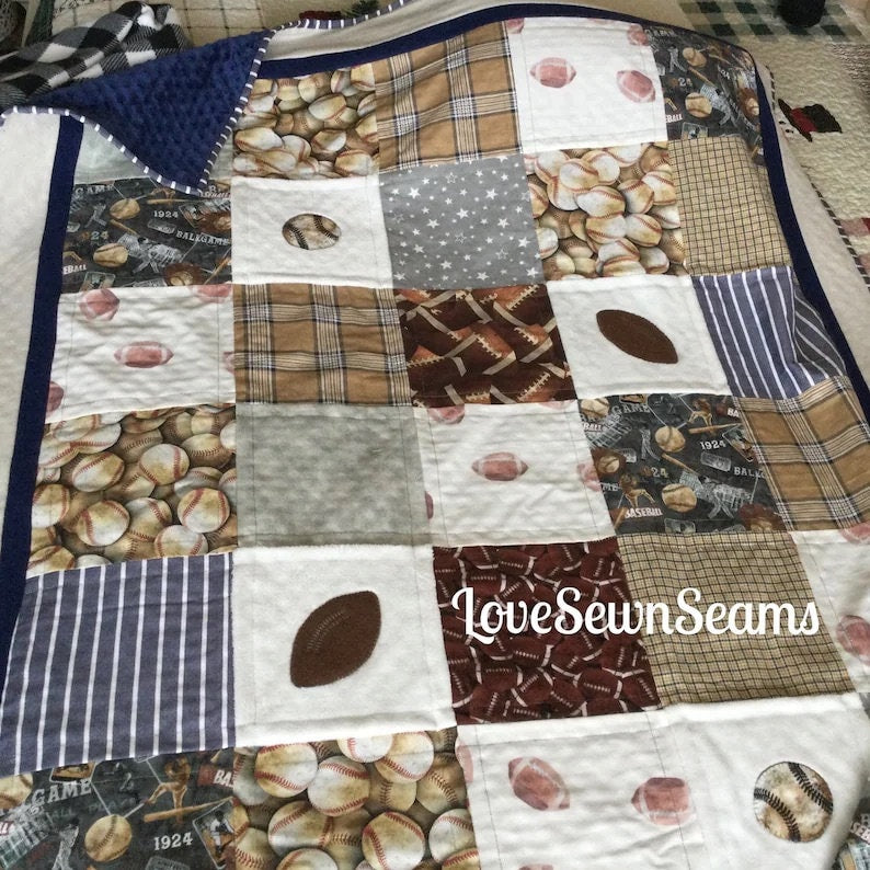 Sport quilt/Football/Baseball quilt/Boys quilt/Handmade quilt/Personalized quilt