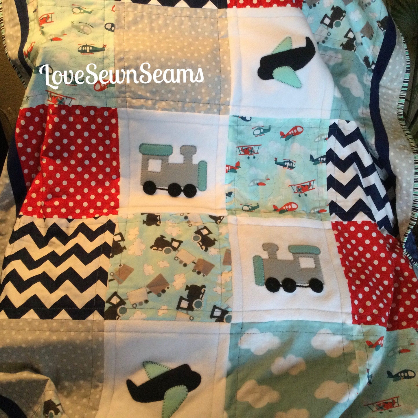 PLANE TRAIN QUILT/Plane quilt/Train quilt/Handmade quilt