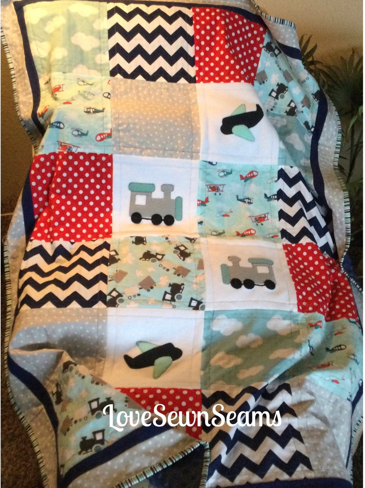 PLANE TRAIN QUILT/Plane quilt/Train quilt/Handmade quilt