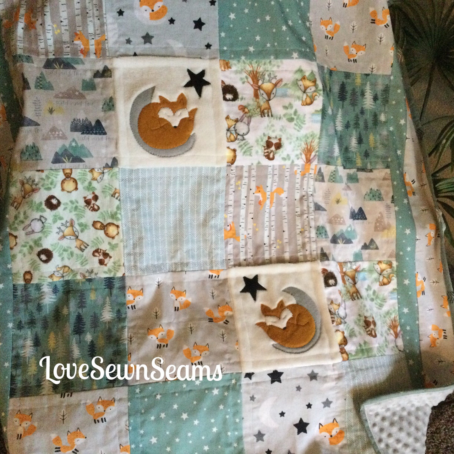 Sleeping Fox on Moon quilt/Woodland quilt/Handmade in USA/Cuddly Minky quilt/Baby quilt/Woodland nursery
