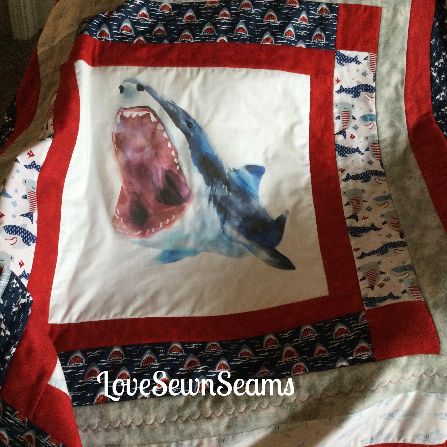 SHARK QUILT/Jaws quilt/Great White quilt