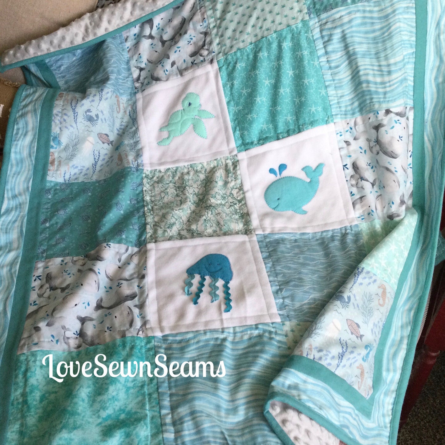 Ocean Love quilt/Sea turtles/Whales and more/Handmade Coastal quilt