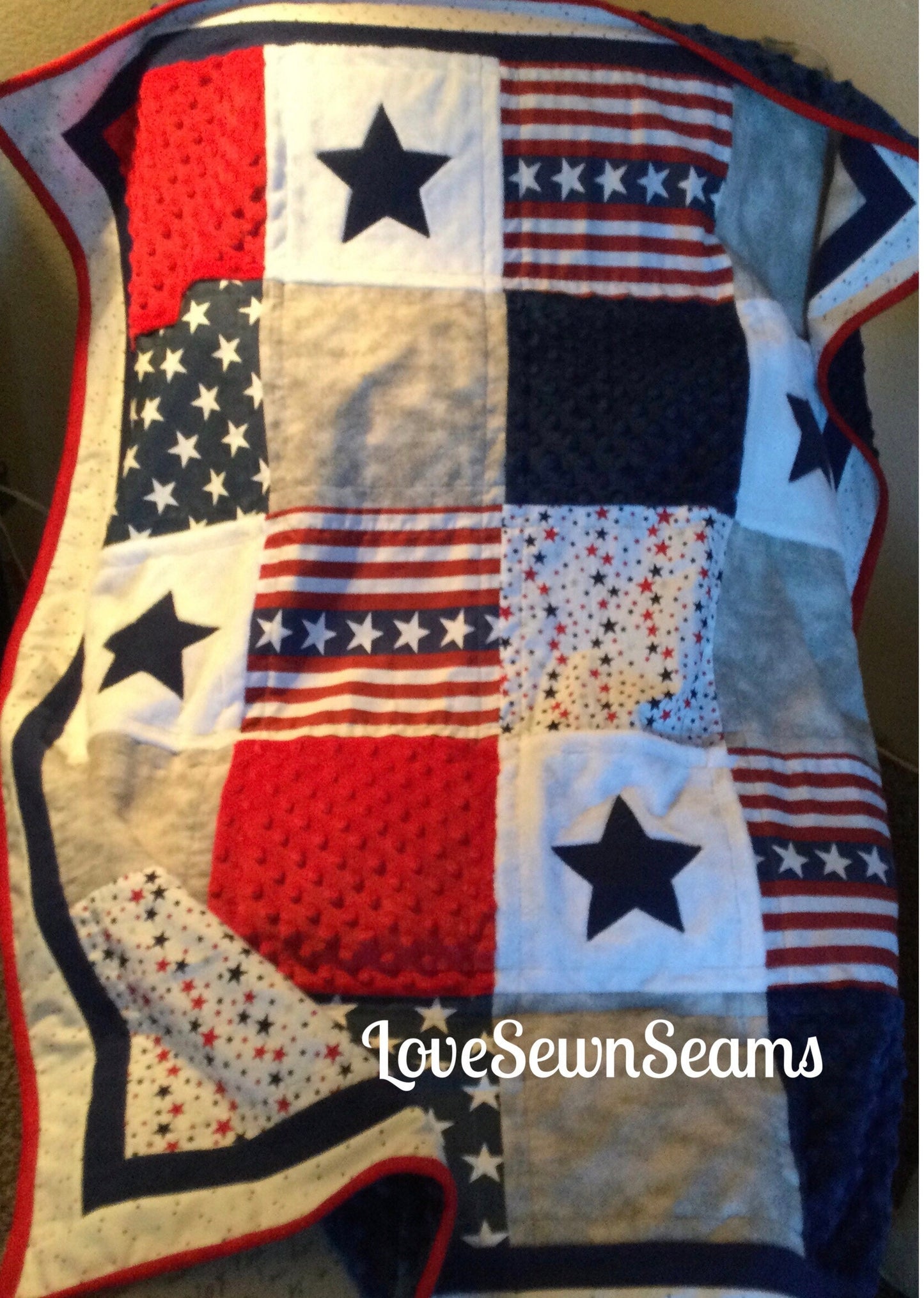 MADE TO ORDER/Patriotic Quilt/Star Quilt/Stars & Stripes Quilt/Patriot quilt/many sizes available