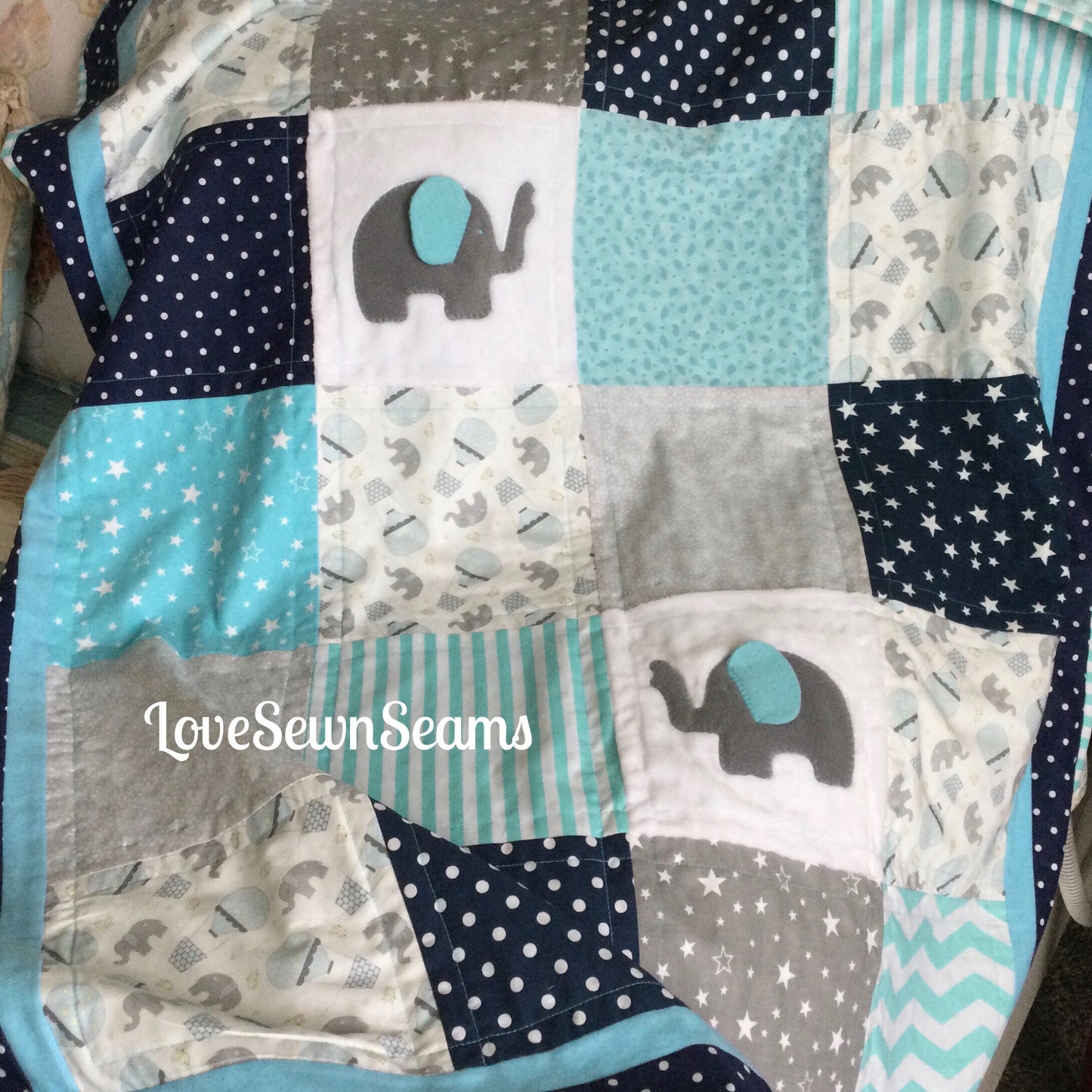 ELEPHANT QUILT/Mint+Gray+Navy Elephant t Quilt/Modern baby quilt/Handmade quilt/Minky Elephant quilt