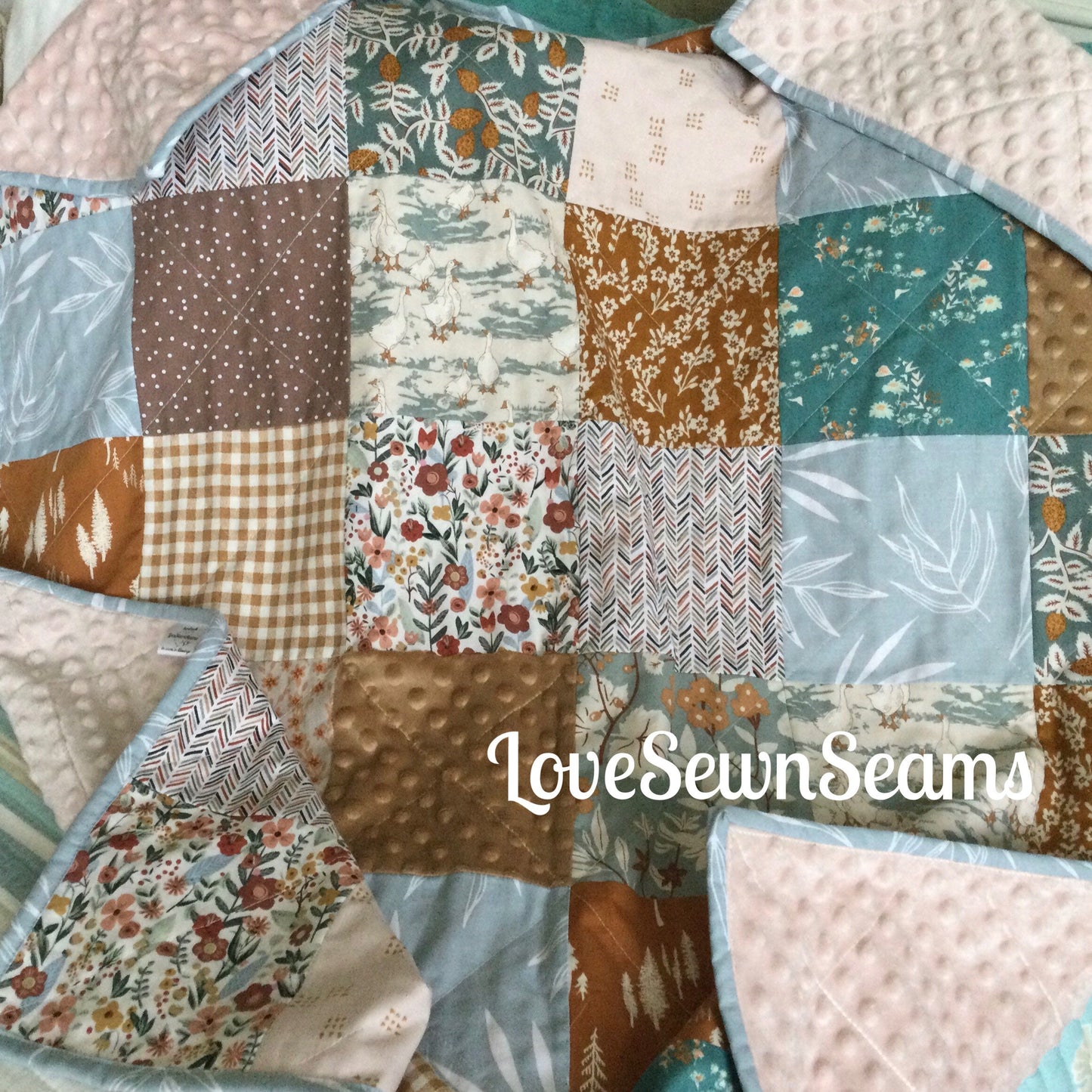 Cottage handmade quilt in beautiful earth tones/Wild Cottage patchwork quilt/Nature quilt